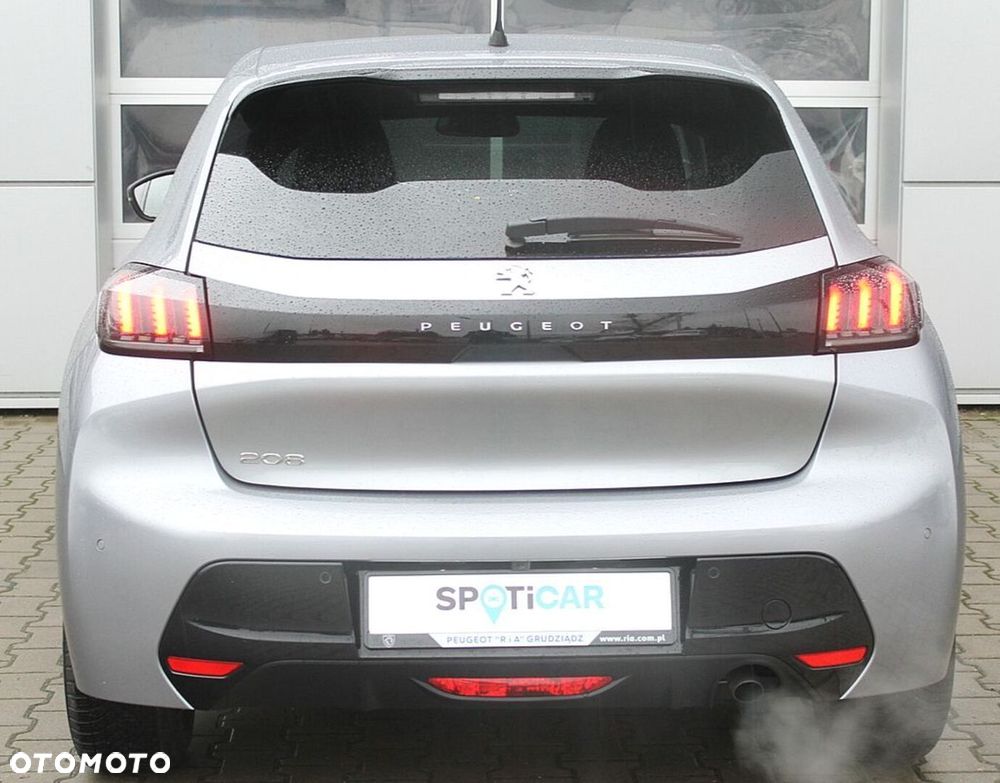 Peugeot 208 - 7