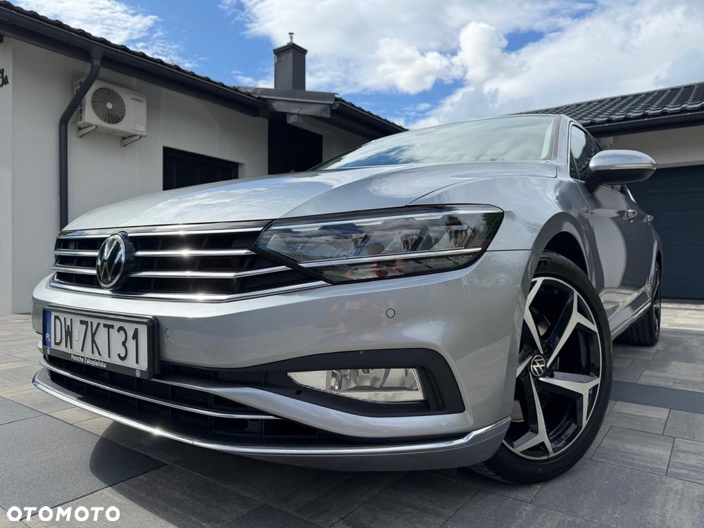Volkswagen Passat 2.0 TSI 4Mot Elegance DSG - 1