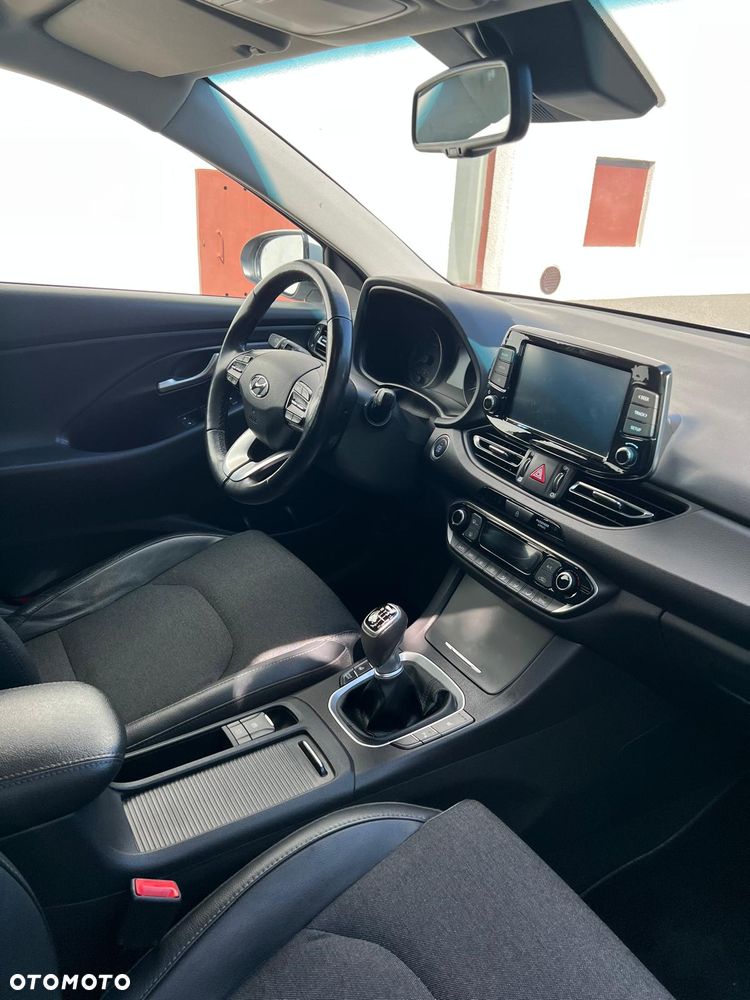 Hyundai i30 1.5 T-GDI 48V Premium - 14