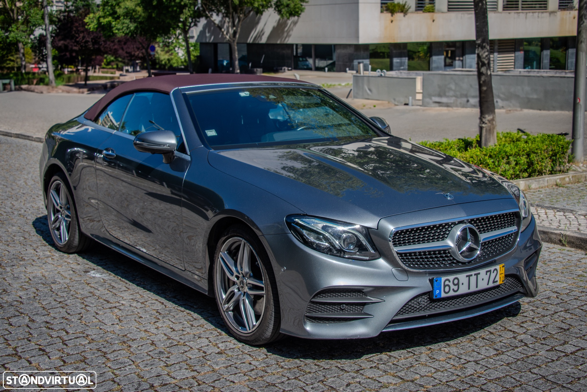 Mercedes-Benz E 350 d 4-Matic AMG Line Aut. - 2