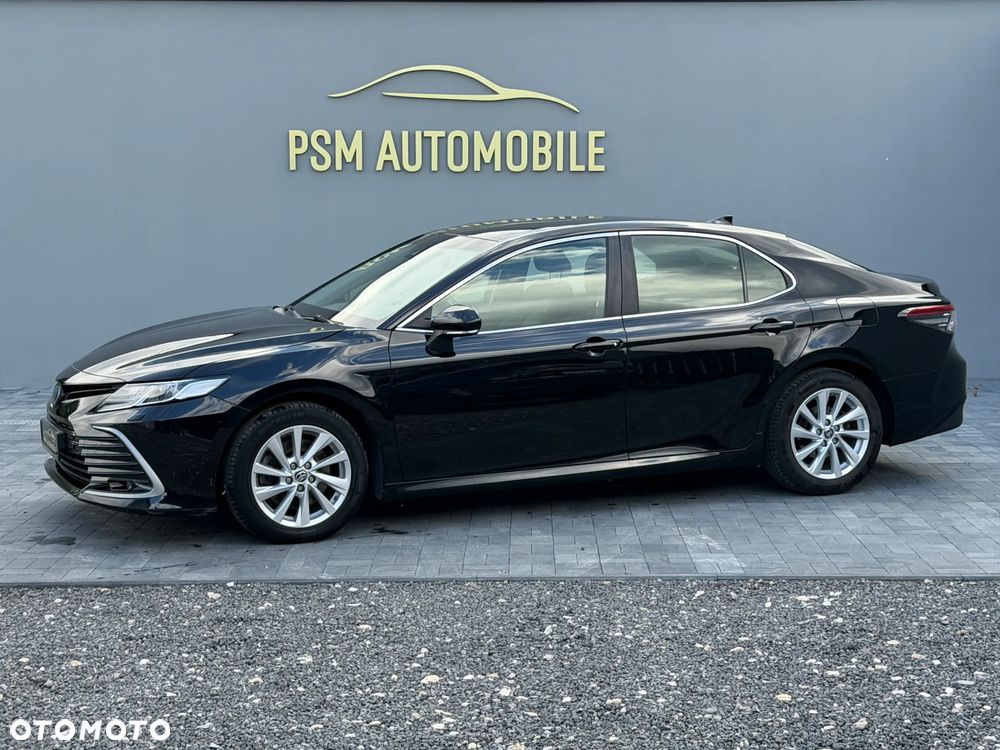 Toyota Camry 2.5 Hybrid Comfort CVT - 2