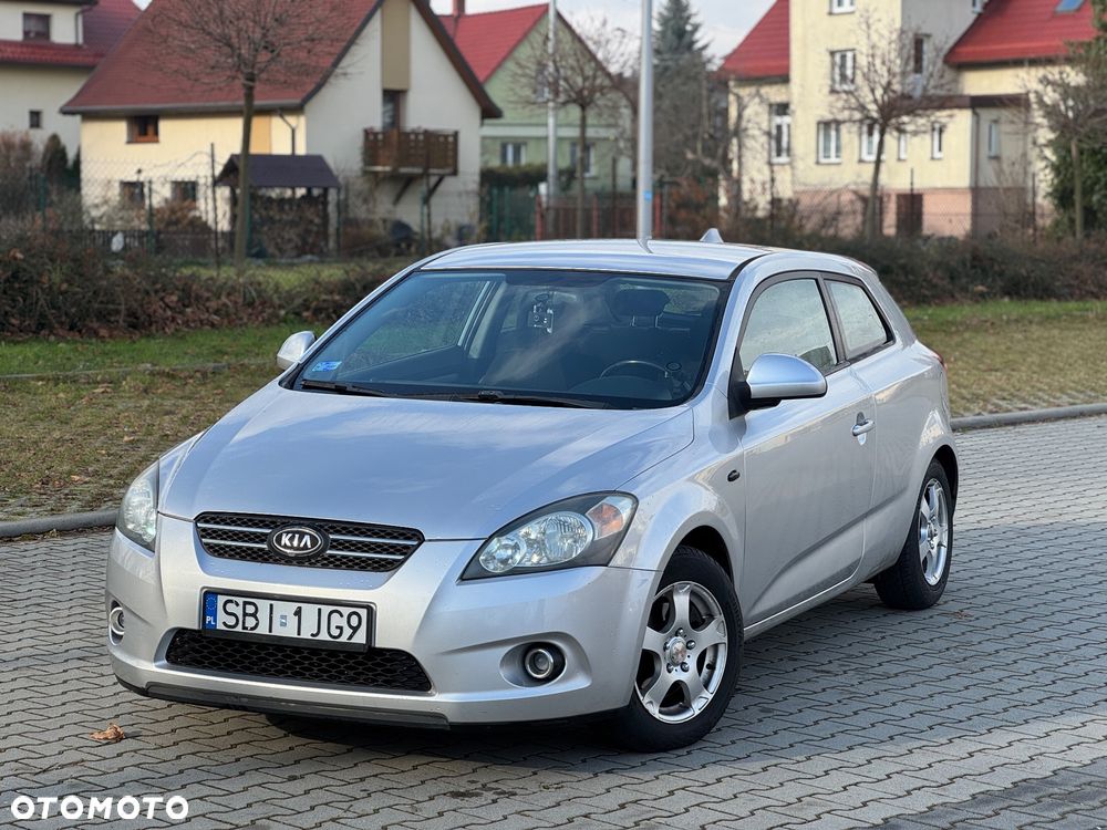Kia Ceed 1.6 Comfort - 2