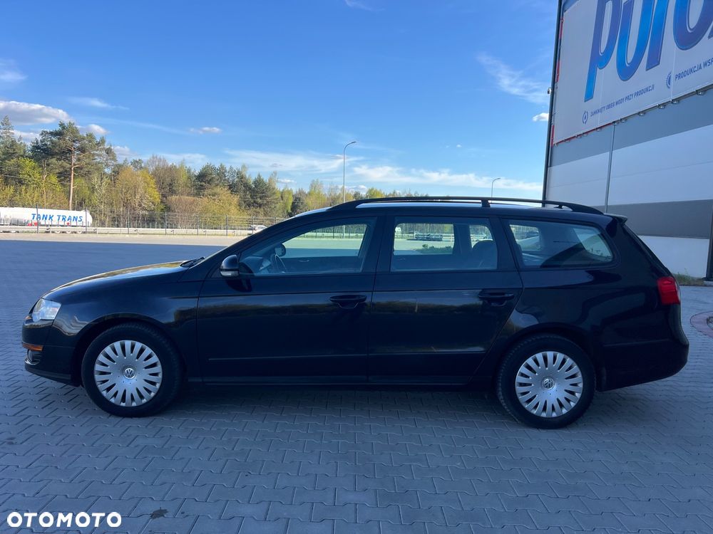 Volkswagen Passat 1.9 TDI Comfortline - 6