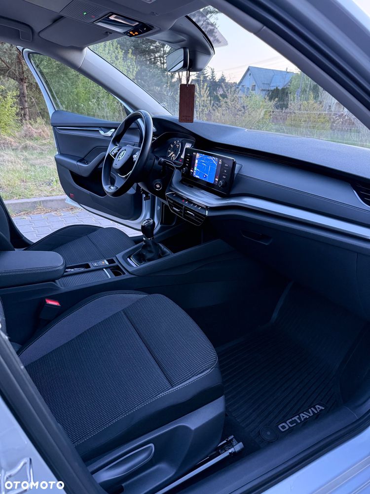 Skoda Octavia 1.5 TSI ACT Ambition - 20