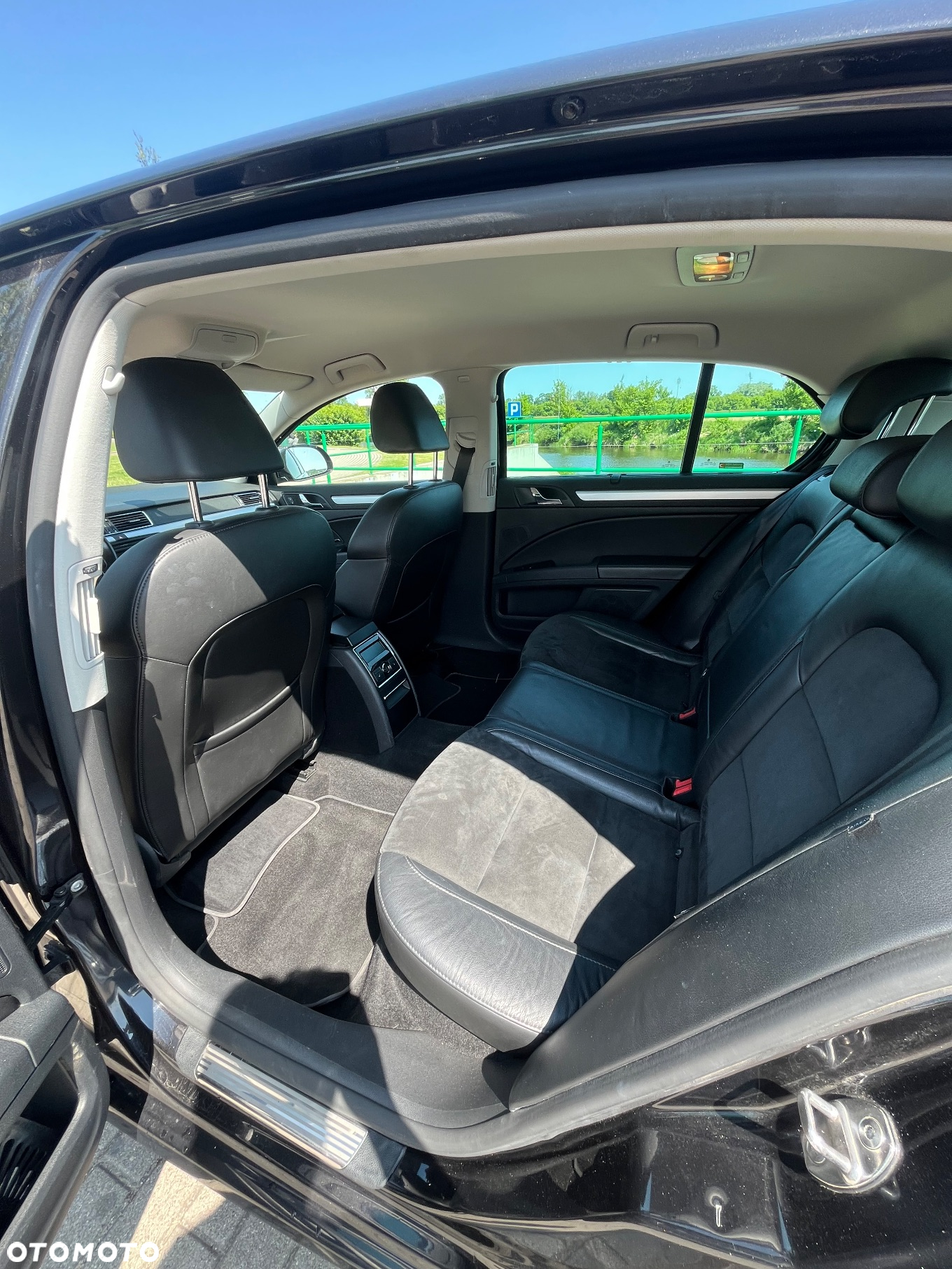Skoda Superb 3.6 FSI 4x4 Platinum DSG - 8