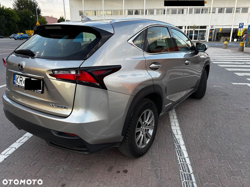 Lexus NX 300h Elegance AWD - 5