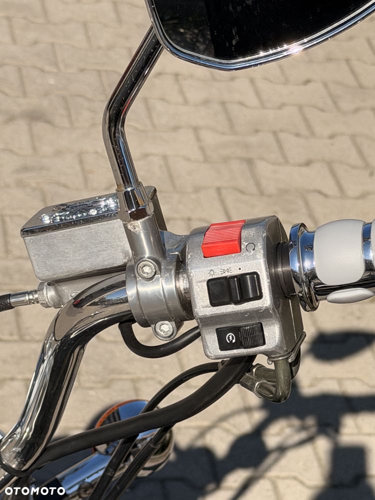 Suzuki VZ - 18