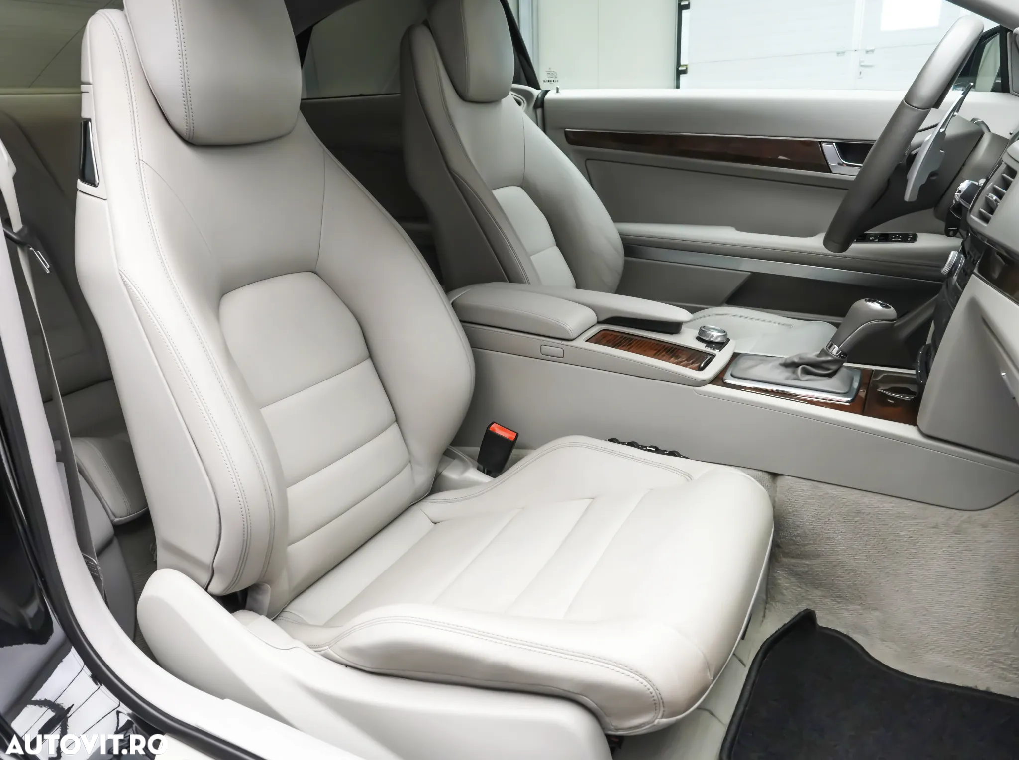 Mercedes-Benz E 350 CDI BlueEfficiency Aut. - 14