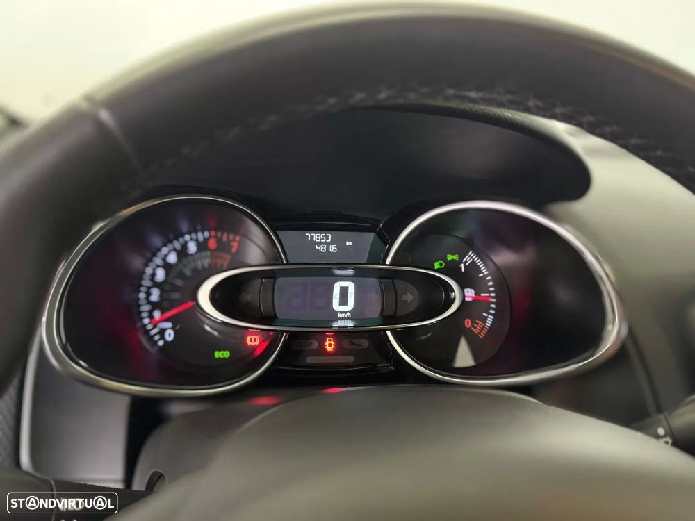 Renault Clio 0.9 TCe Limited Bi-Fuel - 23