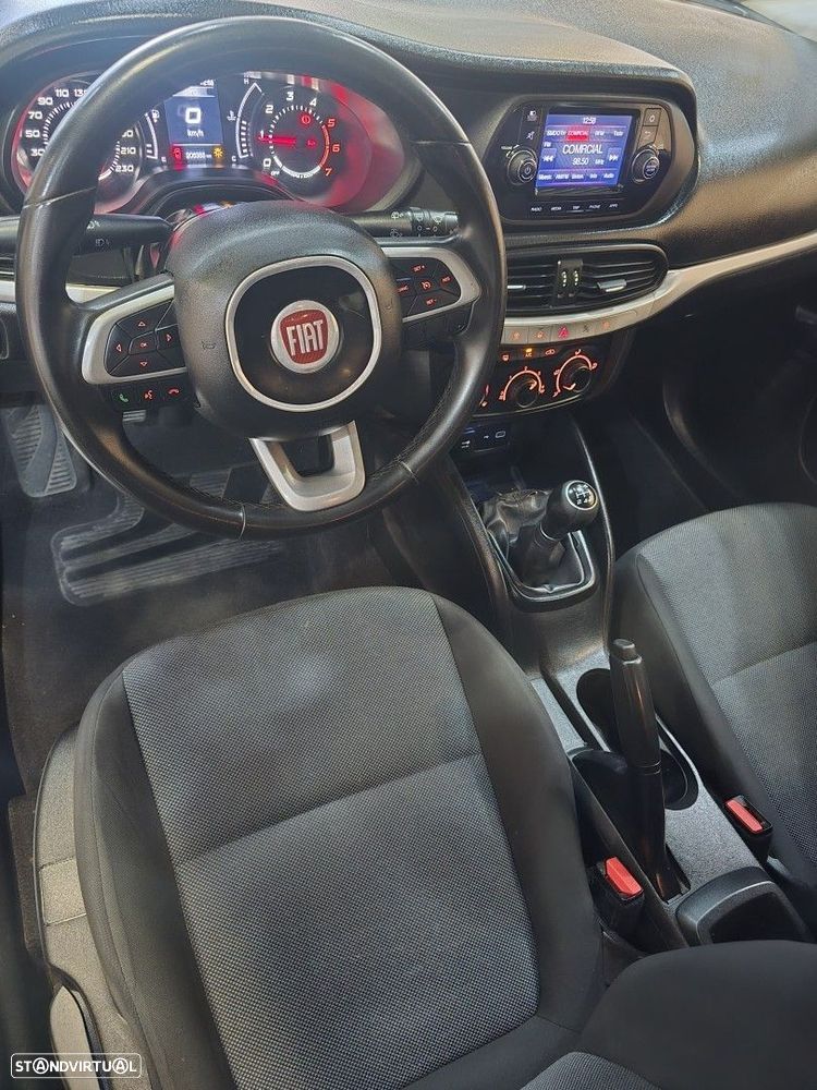 Fiat Tipo 1.3 M-Jet Easy - 18