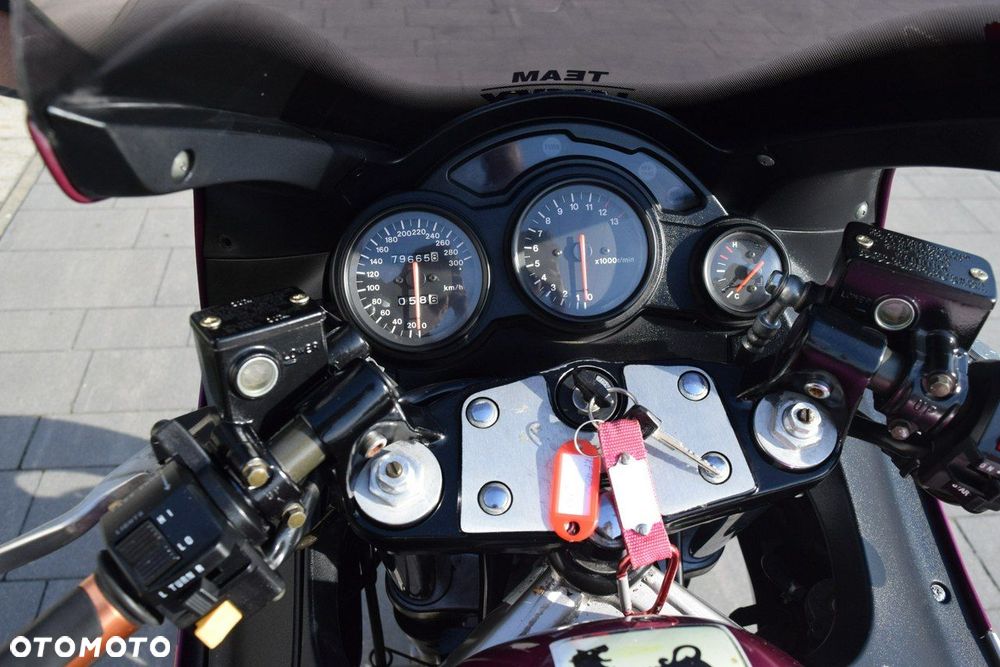 Suzuki RF - 5