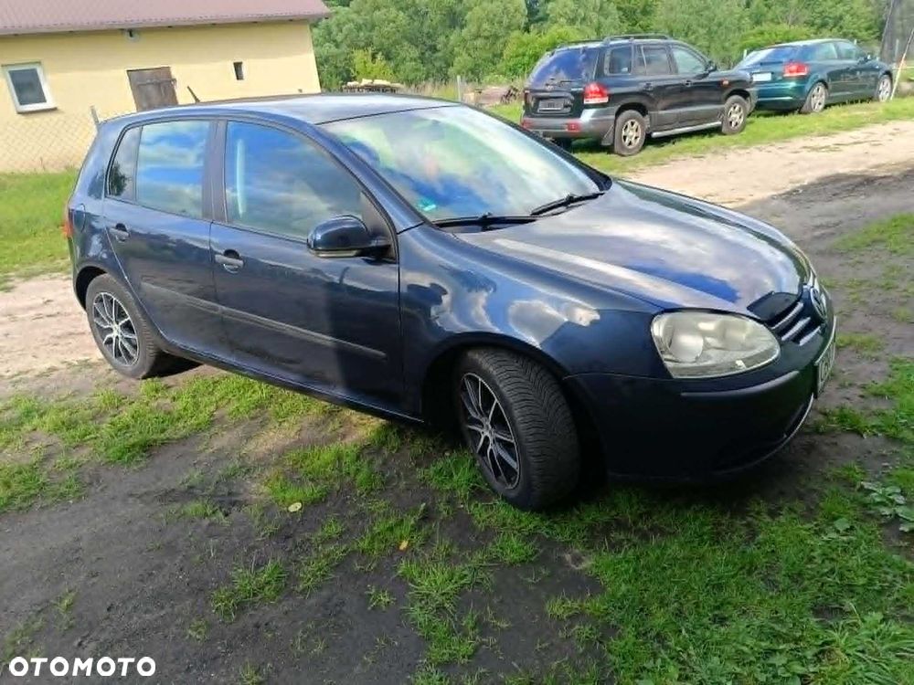Volkswagen Golf - 3