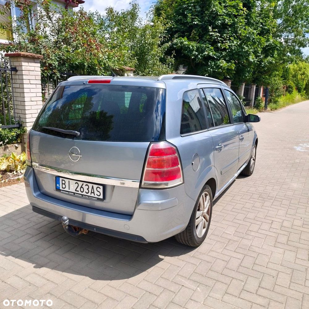 Opel Zafira 1.6 Enjoy - 5