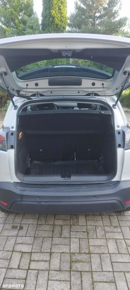Opel Crossland X - 10