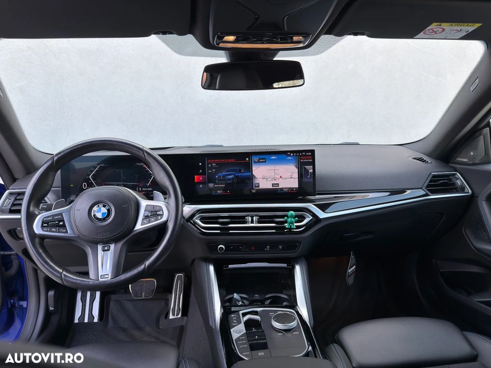 BMW M2 M240i xDrive AT - 37