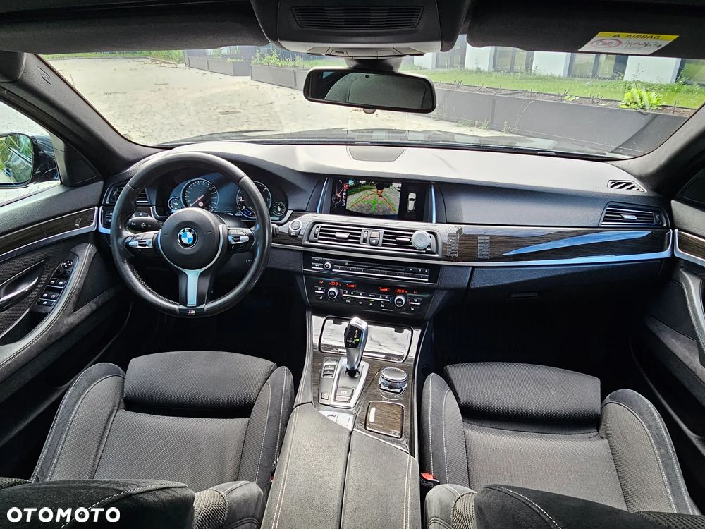 BMW Seria 5 520d M Sport Edition - 23