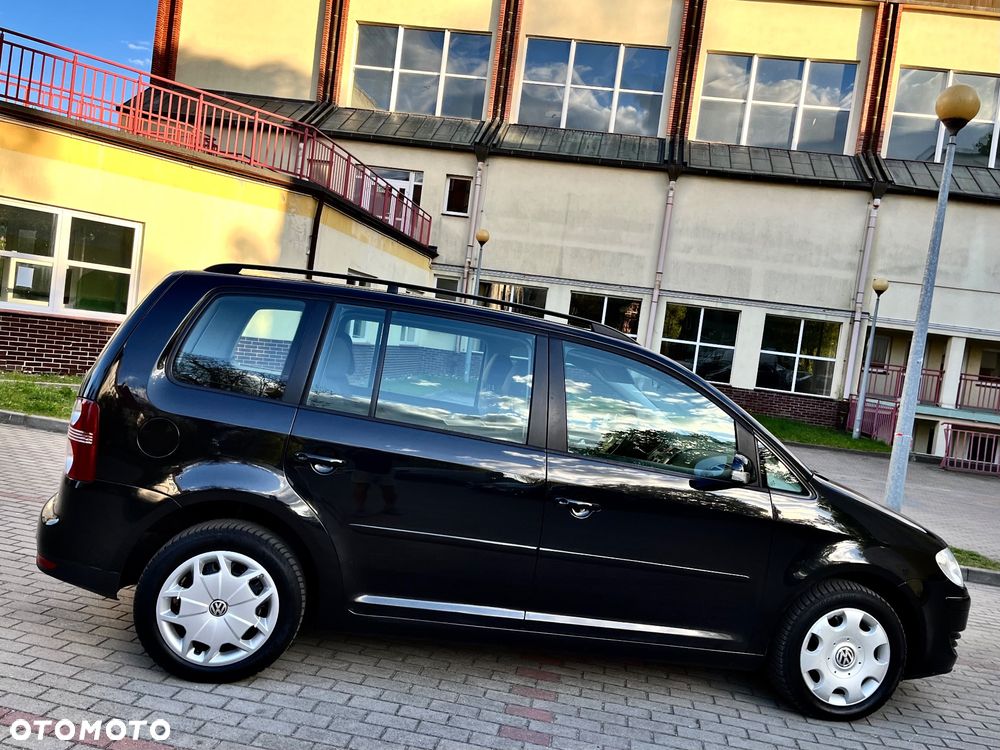 Volkswagen Touran 1.6 Trendline - 8