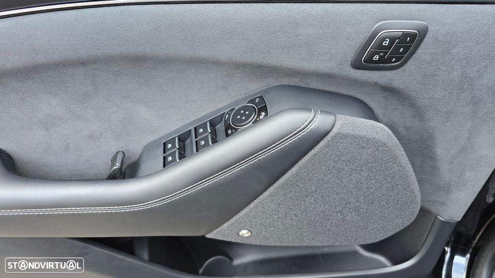 Ford Mustang Mach-E 98.7 kWh GT AWD - 9