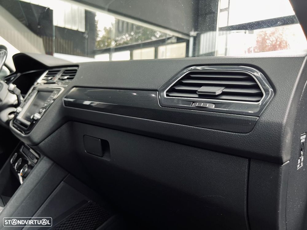 VW Tiguan 2.0 TDI Confortline DSG - 39