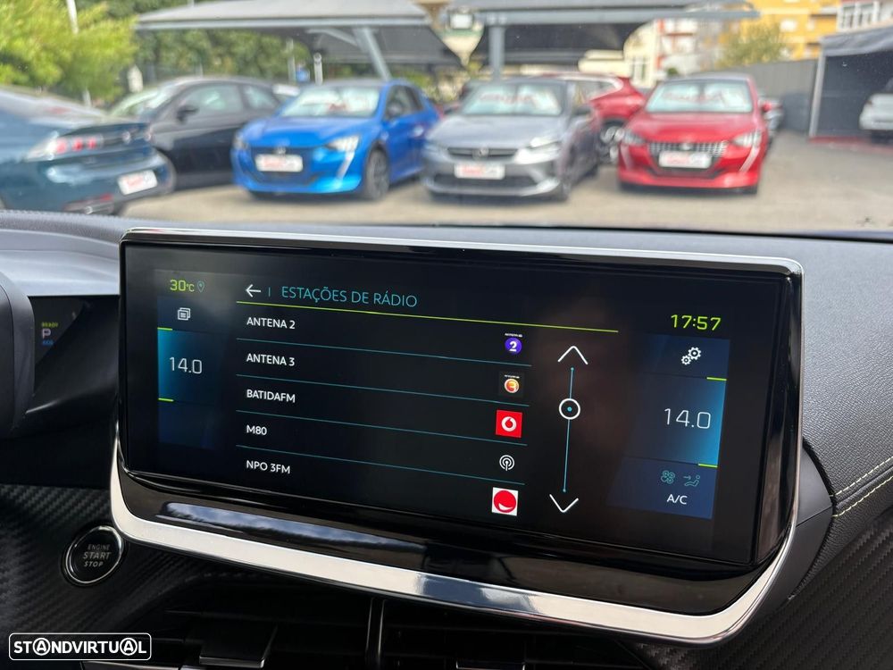 Peugeot e-2008 50 kWh GT Line - 37