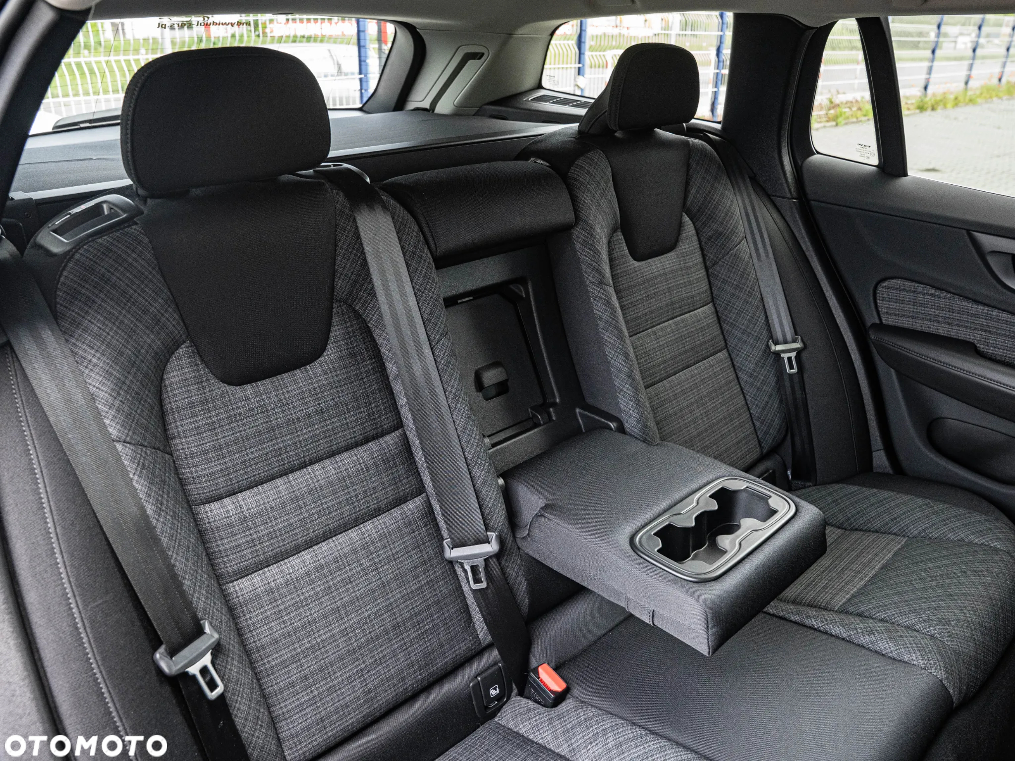 Volvo V60 B3 B Geartronic Momentum Core - 29