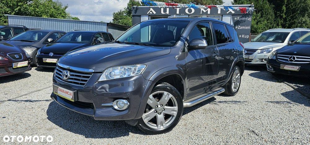 Toyota RAV4 - 9