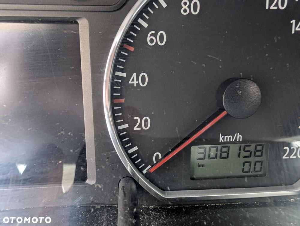 Volkswagen Polo 1.4 TDI Comfortline - 8