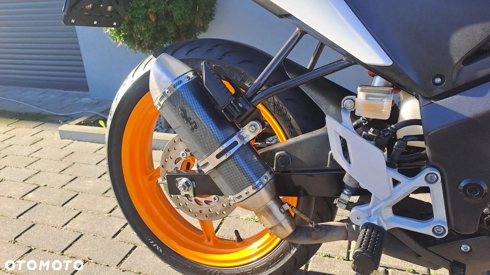 Honda CBR - 22