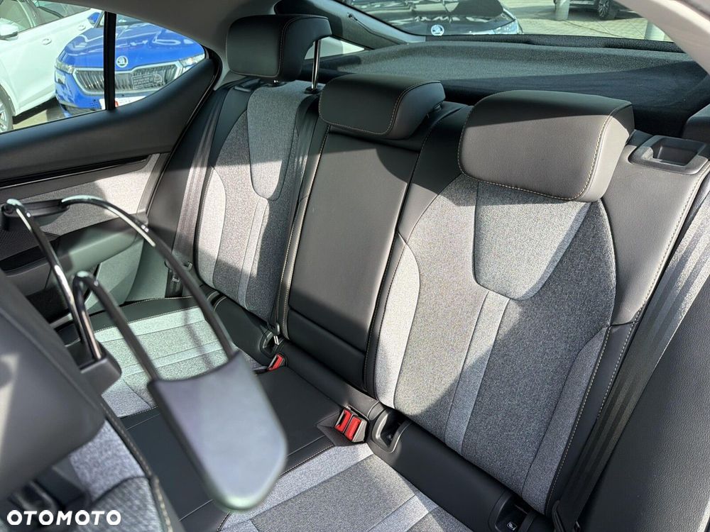 Skoda Octavia 1.5 TSI mHEV Selection DSG - 22