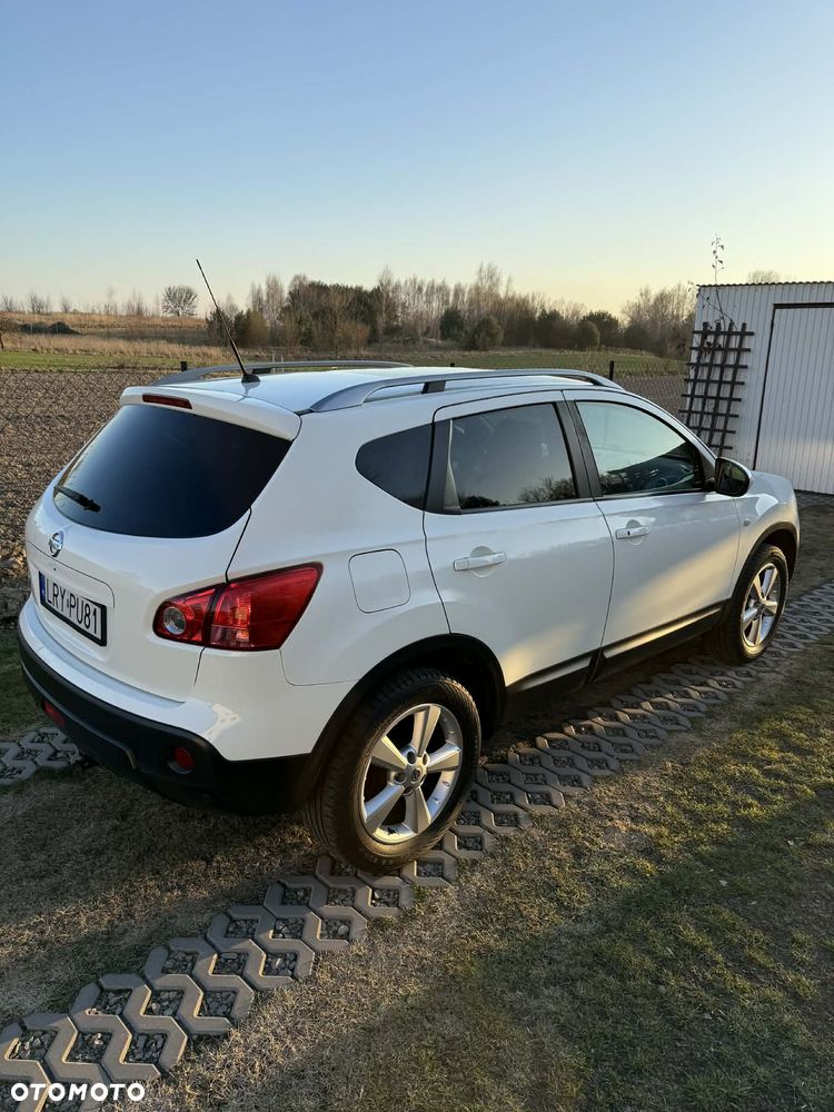 Nissan Qashqai 1.6 Tekna - 1