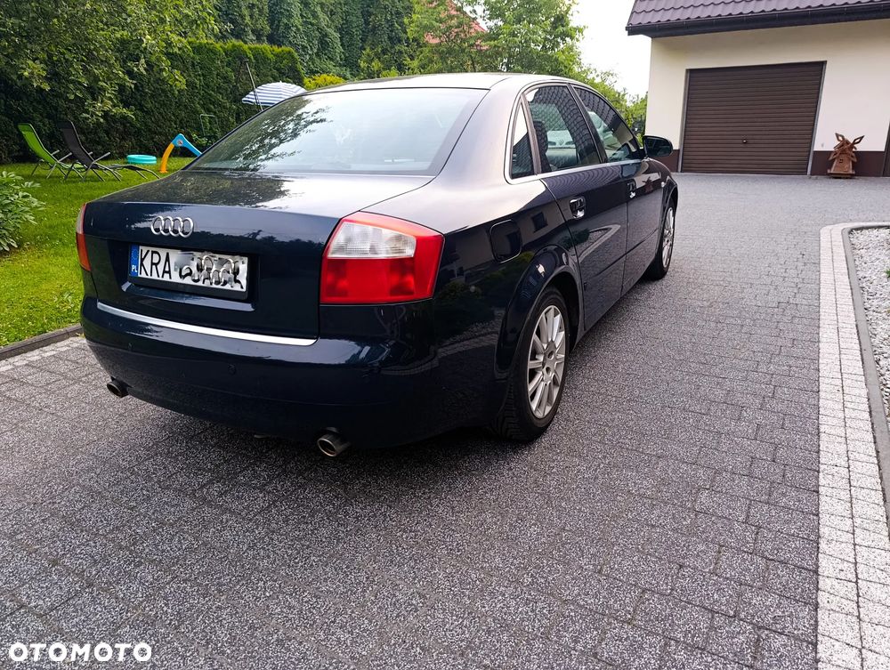 Audi A4 Limousine 1.8 T - 9