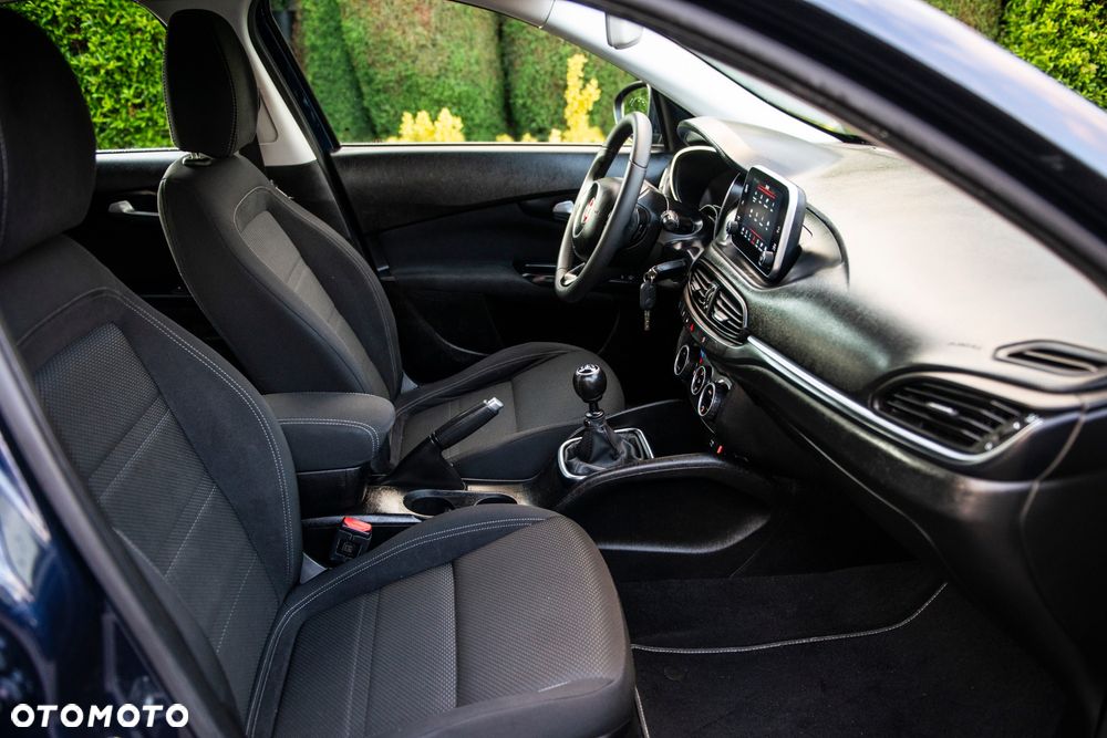 Fiat Tipo 1.4 T-Jet Business Line - 37