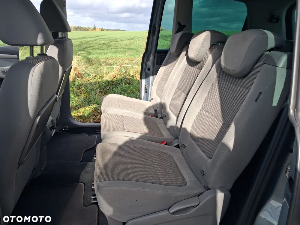 Volkswagen Sharan - 13