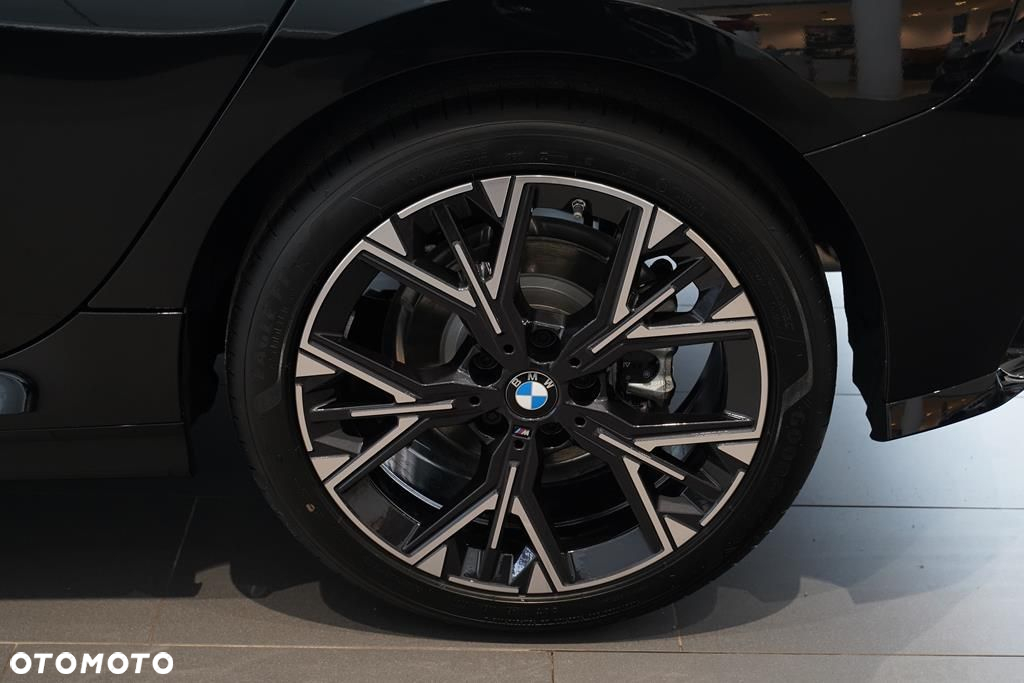 BMW Seria 1 - 9