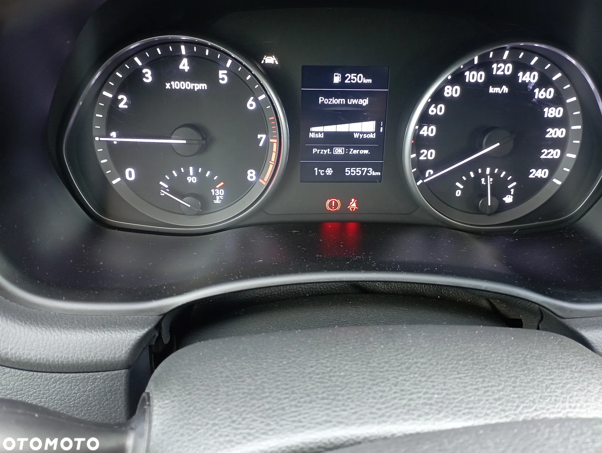 Hyundai i30 1.5 DPI Classic + - 10