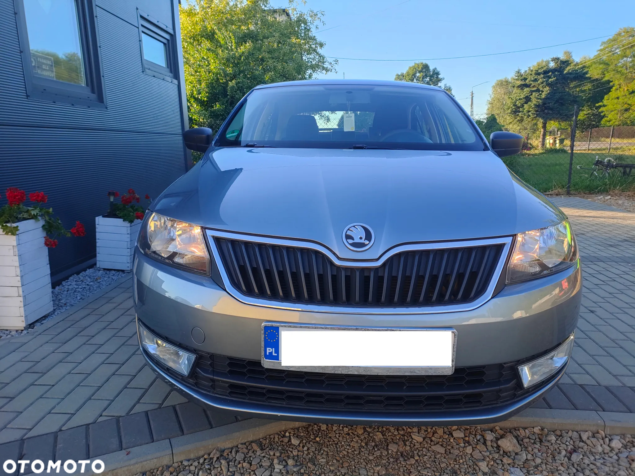 Skoda RAPID 1.2 TSI Active - 8