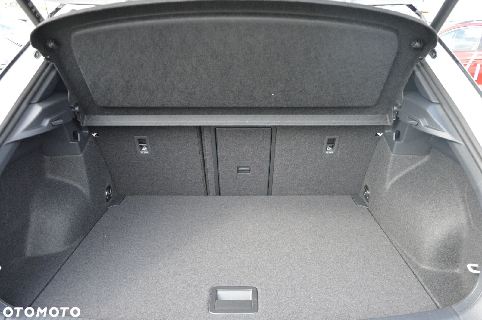 Volkswagen T-Roc - 19