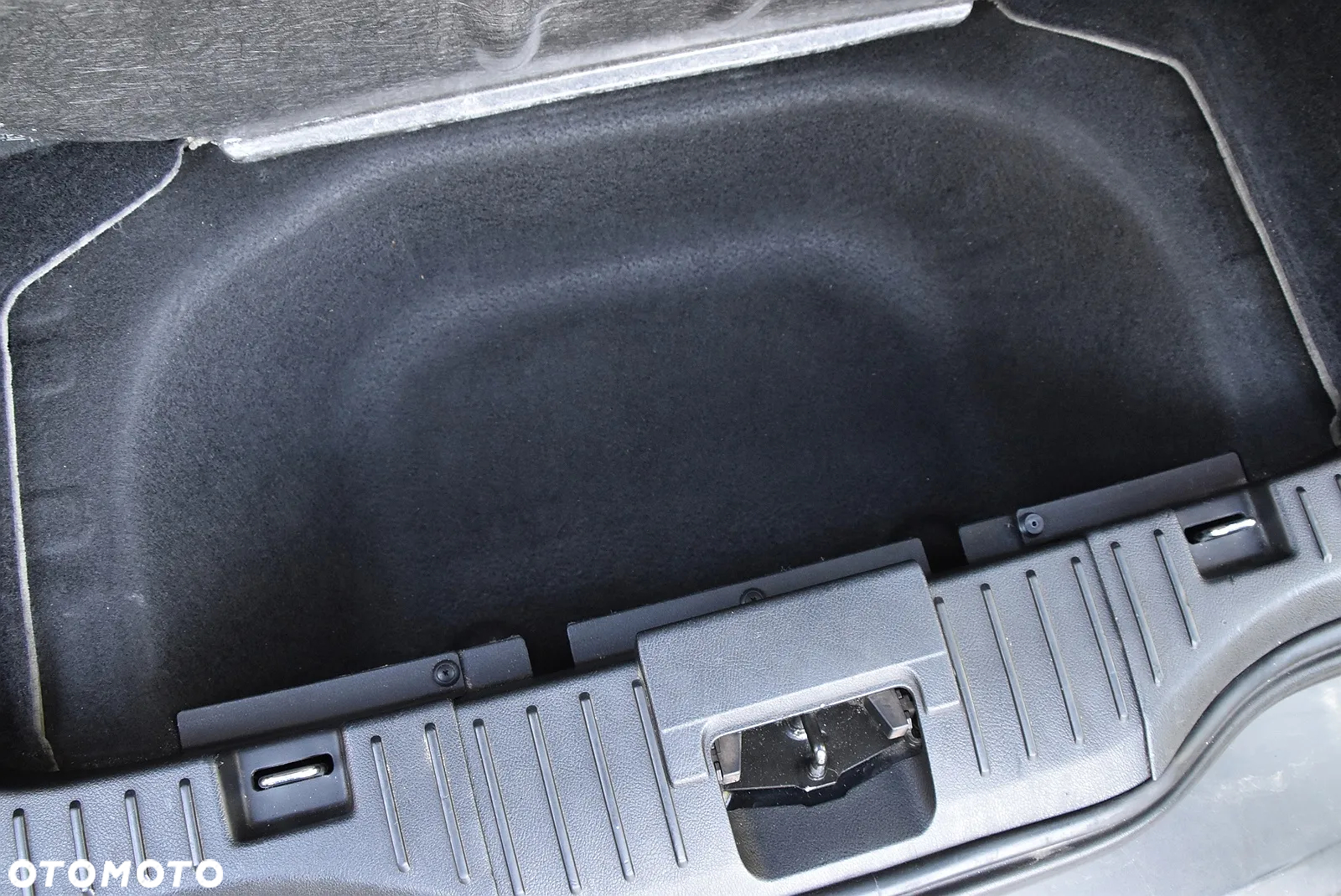 Ford Galaxy - 15