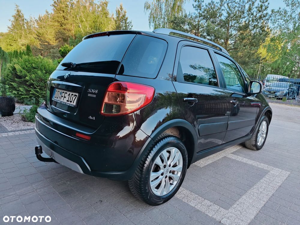 Suzuki SX4 1.6 VVT 4x4 Style - 4