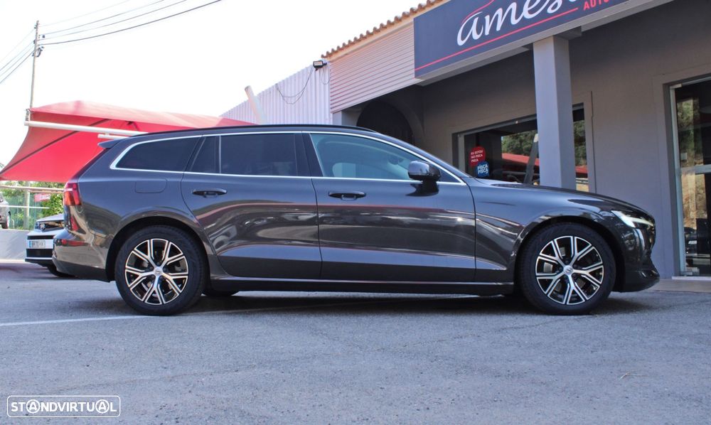 Volvo V60 2.0 B4 Core Auto - 5