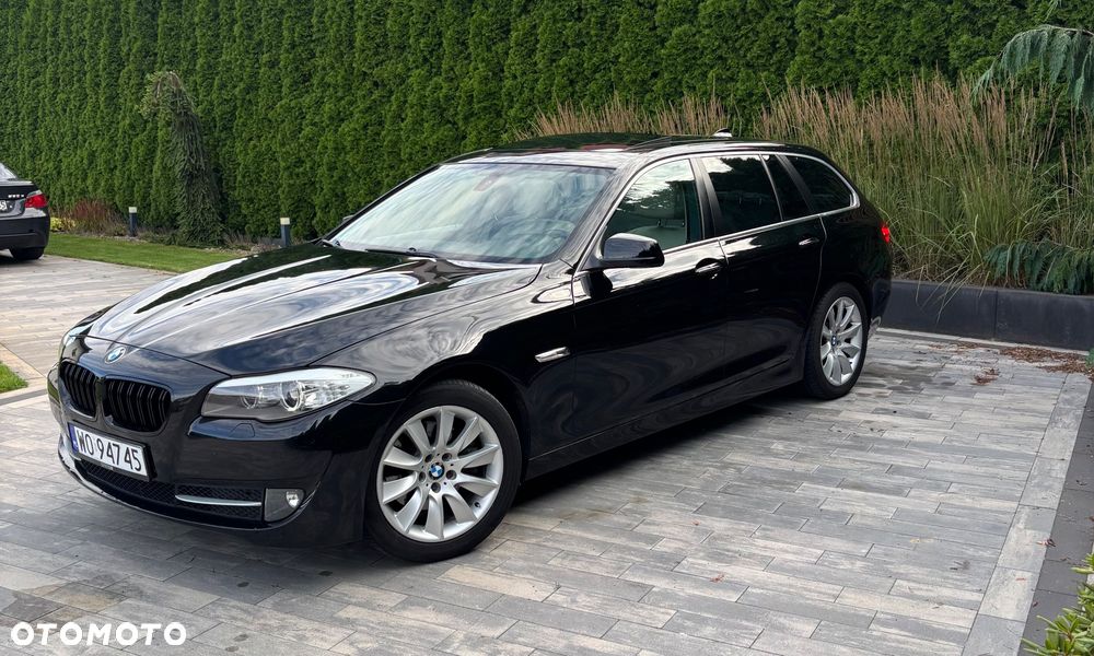 BMW Seria 5 520d Sport-Aut - 1