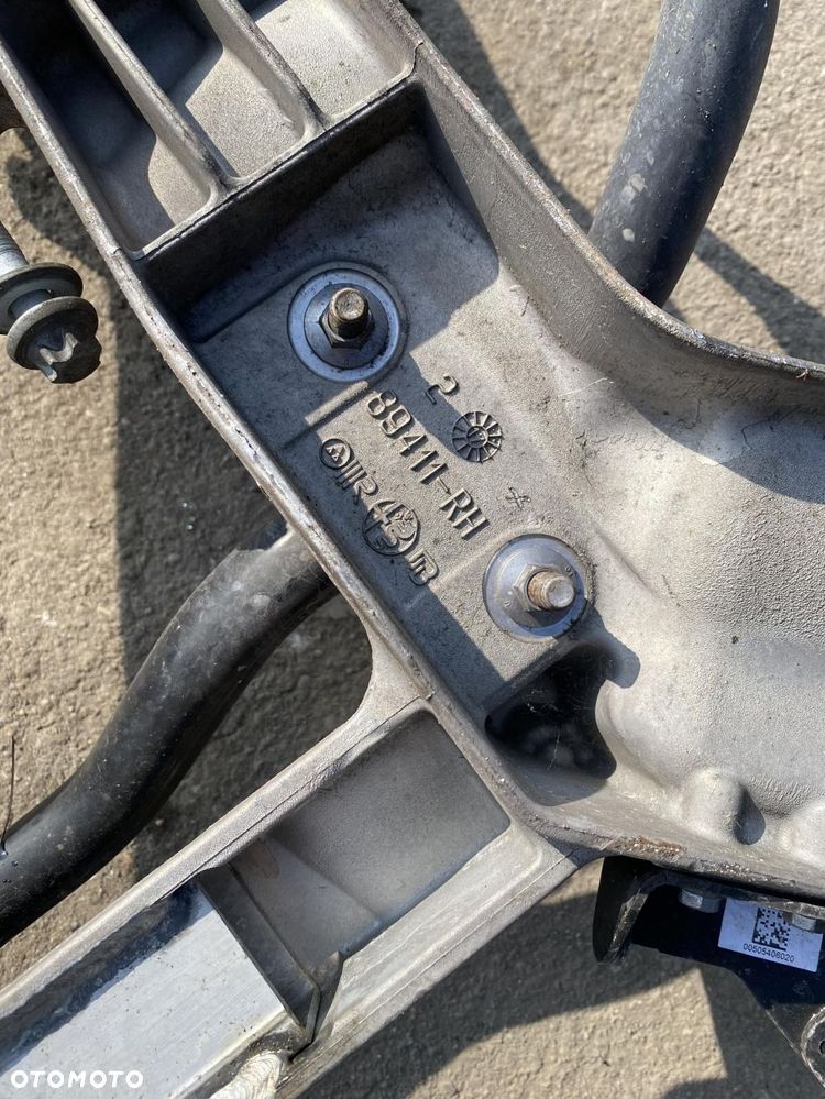 Alfa Romeo Stelvio wózek sanki - 9