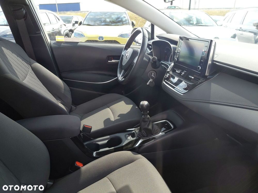 Toyota Corolla - 9