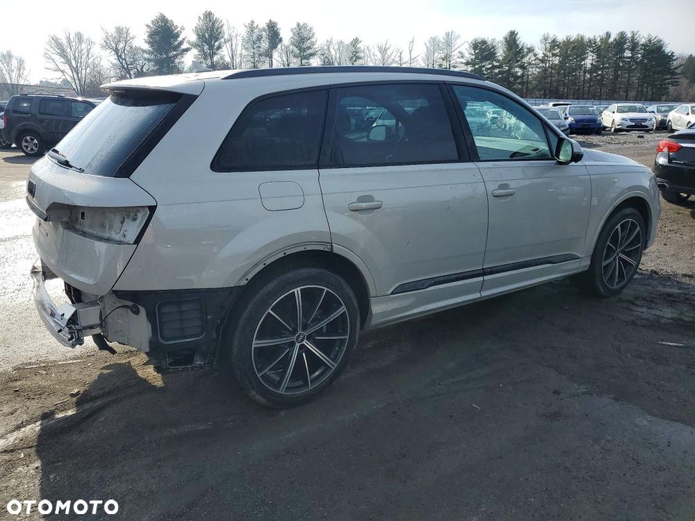 Audi Q7 3.0 TFSI Quattro Tiptronic - 4