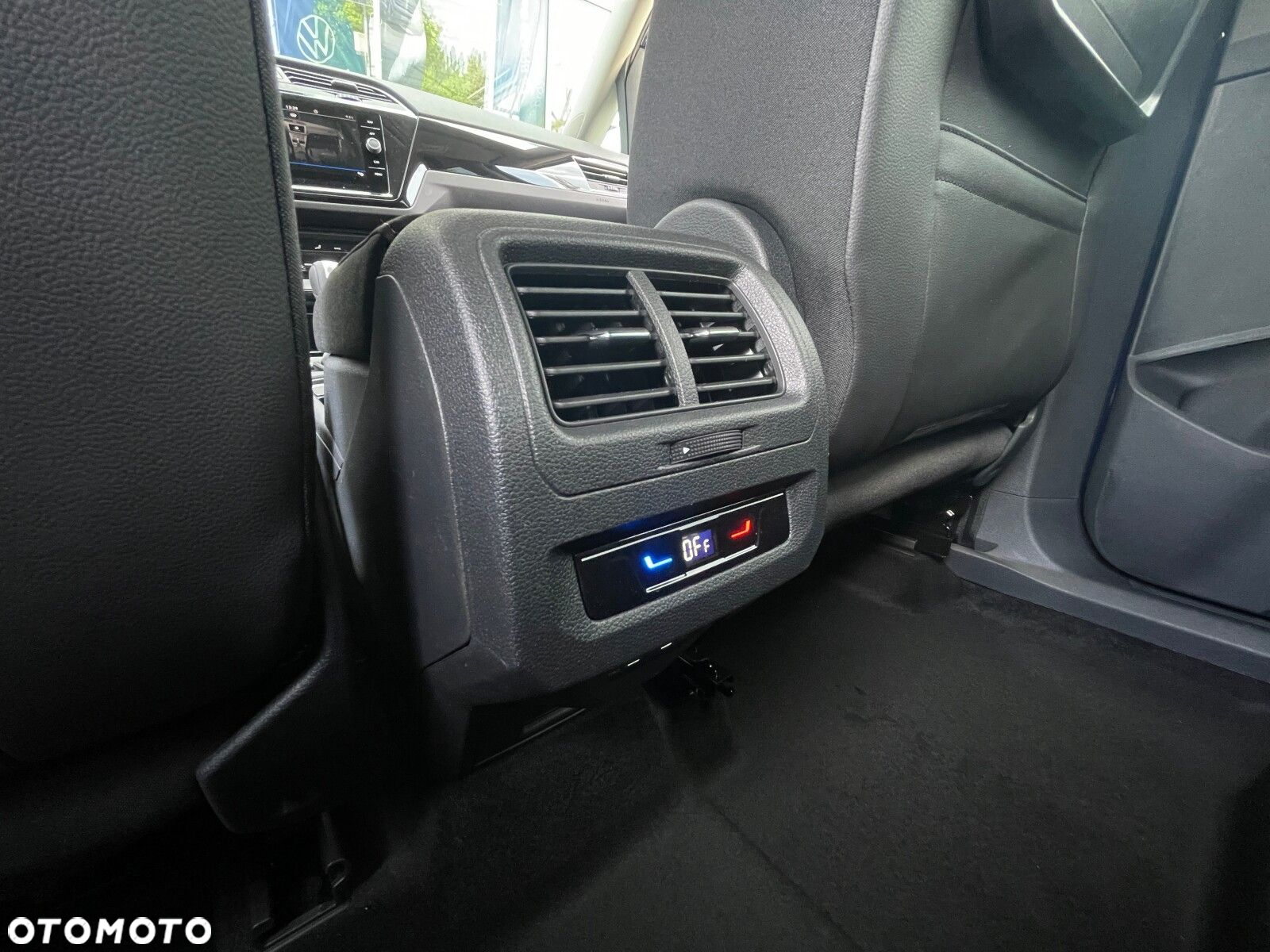 Volkswagen Touran 1.5 TSI EVO Highline DSG - 26