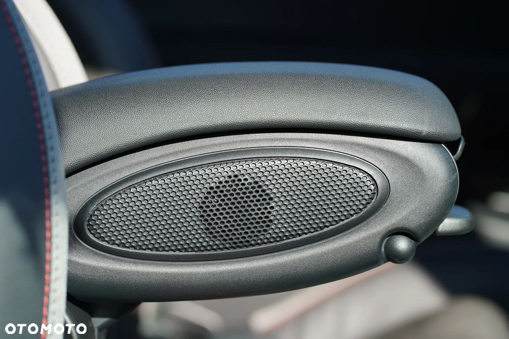 MINI John Cooper Works ALL4 sport - 16