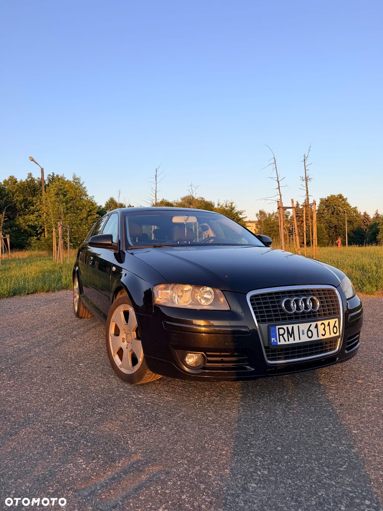 Audi A3 Sportback 2.0 TDI Ambiente - 1