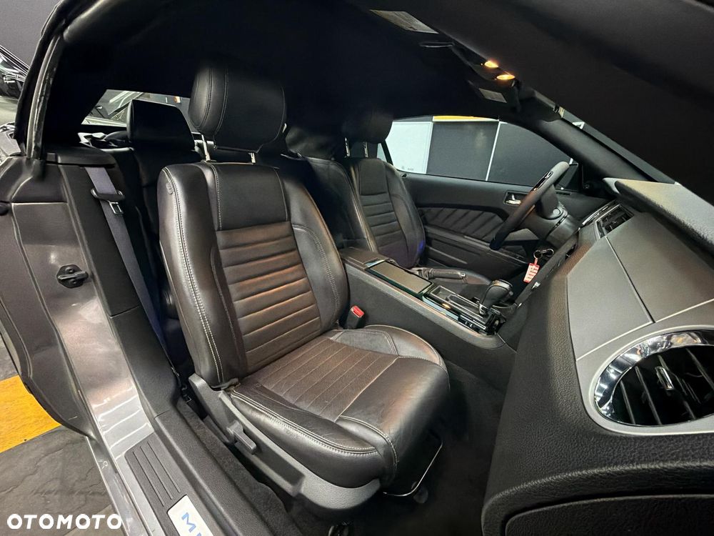 Ford Mustang 3.7 V6 Premium - 6