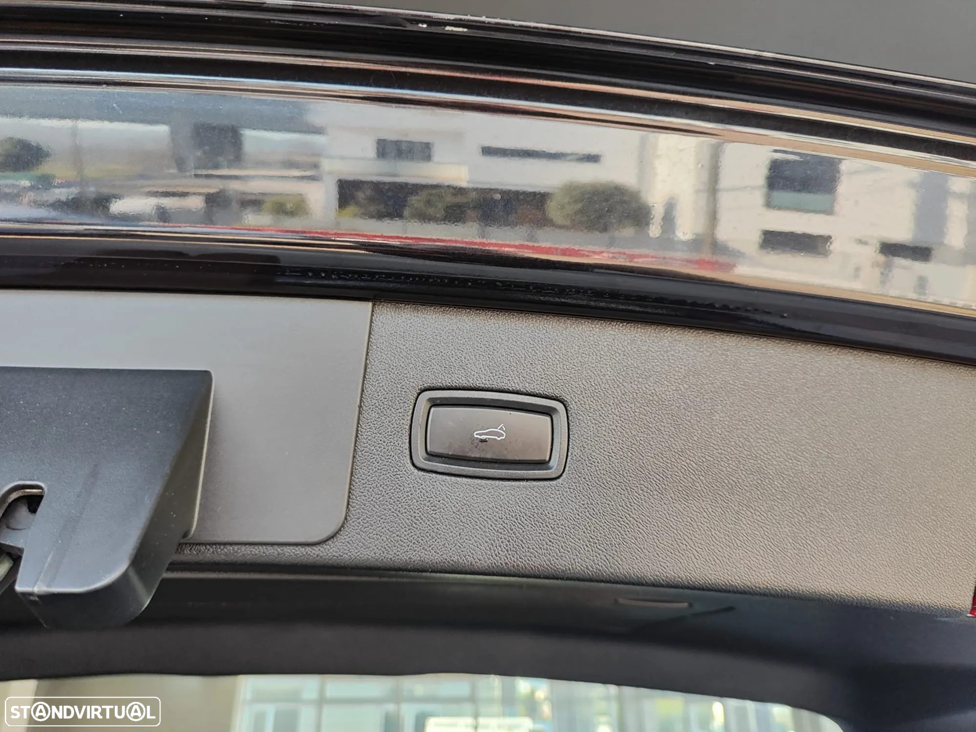 Porsche Cayenne Platinum Edition - 15