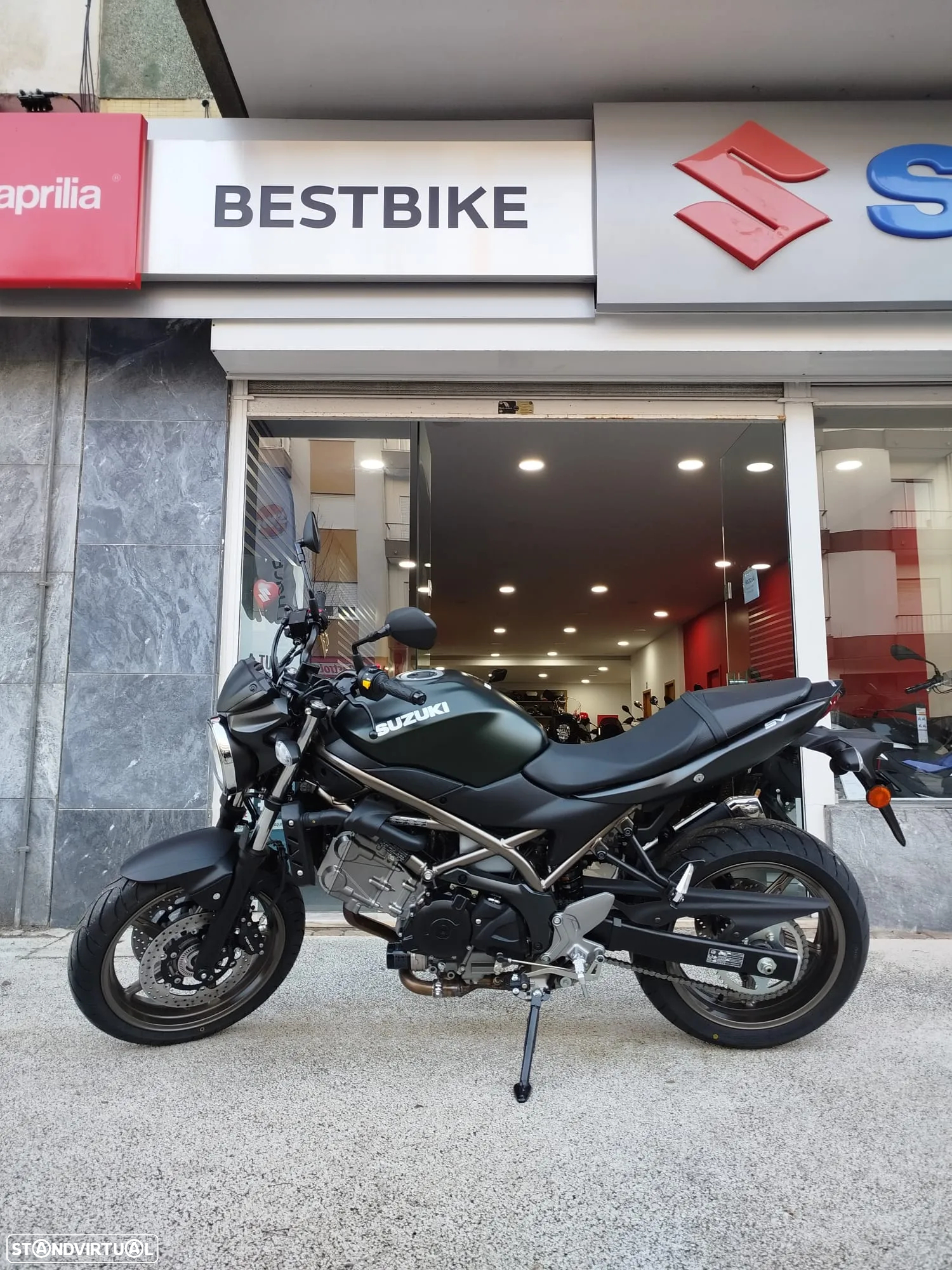 Suzuki SV 650 Preço Campanha 6.899 € Desde 94,23€ Mês - 8